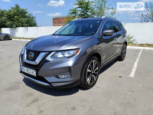 Серый Ниссан Rogue, объемом двигателя 2.49 л и пробегом 91 тыс. км за 18500 $, фото 1 на Automoto.ua