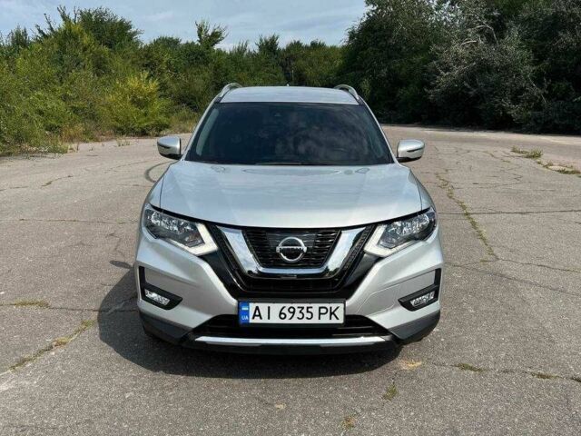 Серый Ниссан Rogue, объемом двигателя 2.5 л и пробегом 92 тыс. км за 9000 $, фото 1 на Automoto.ua