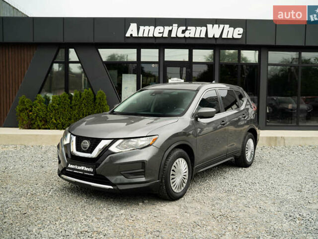 Серый Ниссан Rogue, объемом двигателя 2.49 л и пробегом 166 тыс. км за 15800 $, фото 1 на Automoto.ua