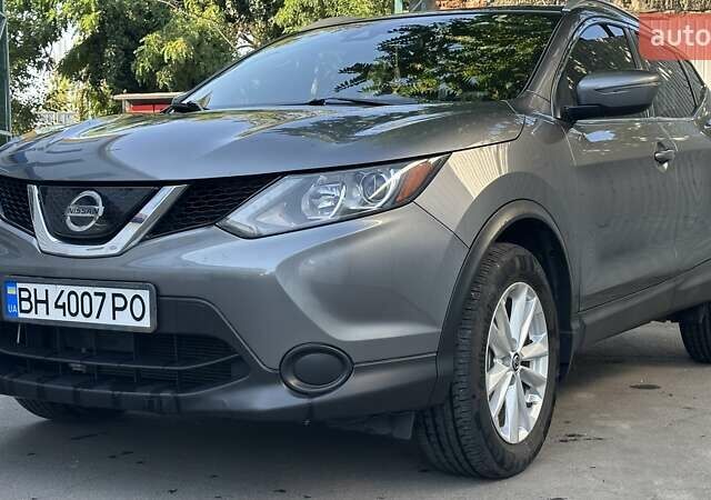 Сірий Ніссан Rogue, об'ємом двигуна 2 л та пробігом 39 тис. км за 16000 $, фото 1 на Automoto.ua