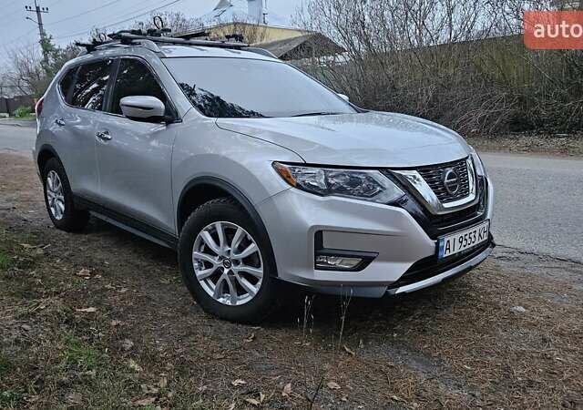 Серый Ниссан Rogue, объемом двигателя 2.49 л и пробегом 116 тыс. км за 15700 $, фото 1 на Automoto.ua