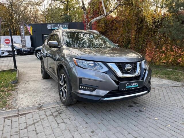 Серый Ниссан Rogue, объемом двигателя 2.5 л и пробегом 109 тыс. км за 18900 $, фото 1 на Automoto.ua