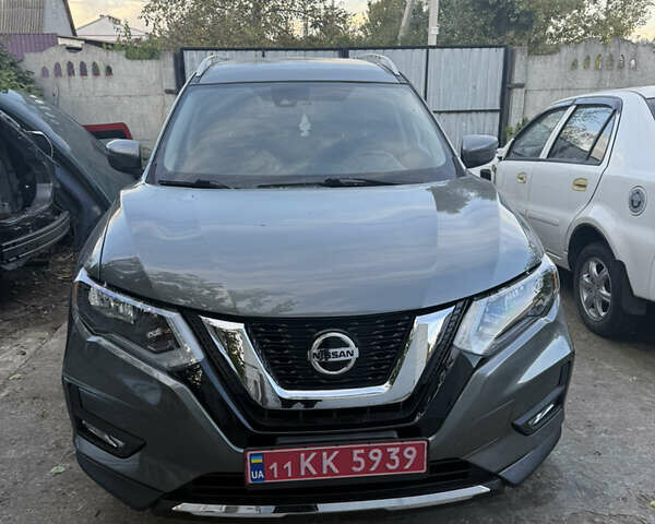 Серый Ниссан Rogue, объемом двигателя 2.5 л и пробегом 167 тыс. км за 15700 $, фото 1 на Automoto.ua