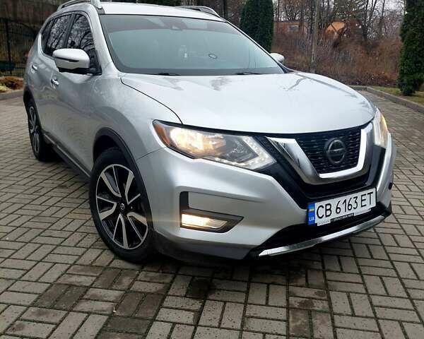 Серый Ниссан Rogue, объемом двигателя 2.49 л и пробегом 134 тыс. км за 15600 $, фото 1 на Automoto.ua