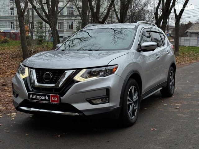 Серый Ниссан Rogue, объемом двигателя 2.5 л и пробегом 73 тыс. км за 17640 $, фото 1 на Automoto.ua