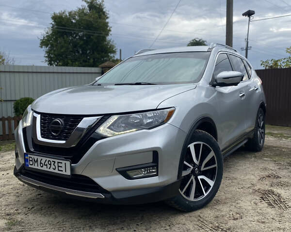 Серый Ниссан Rogue, объемом двигателя 2.5 л и пробегом 170 тыс. км за 14999 $, фото 1 на Automoto.ua