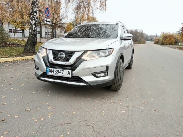 Сірий Ніссан Rogue, об'ємом двигуна 2.5 л та пробігом 138 тис. км за 16800 $, фото 1 на Automoto.ua