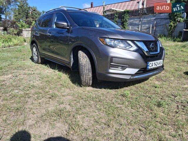 Сірий Ніссан Rogue, об'ємом двигуна 2.49 л та пробігом 98 тис. км за 16500 $, фото 1 на Automoto.ua
