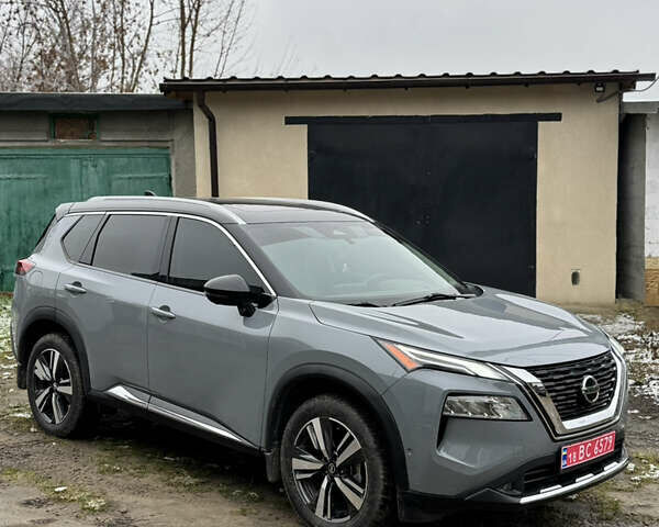 Серый Ниссан Rogue, объемом двигателя 2.49 л и пробегом 84 тыс. км за 27200 $, фото 1 на Automoto.ua