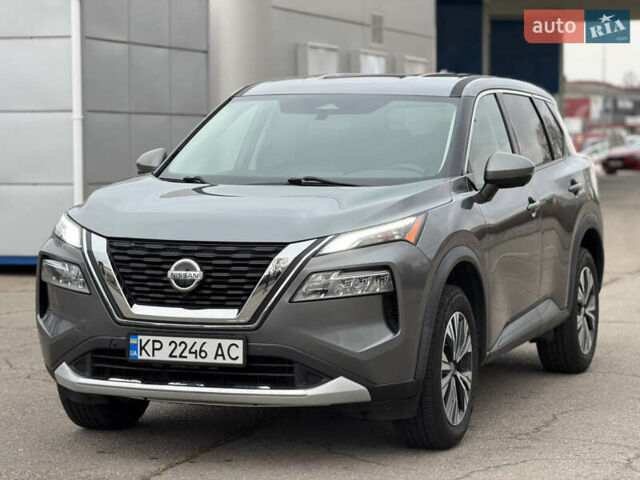 Серый Ниссан Rogue, объемом двигателя 2.49 л и пробегом 117 тыс. км за 22500 $, фото 1 на Automoto.ua