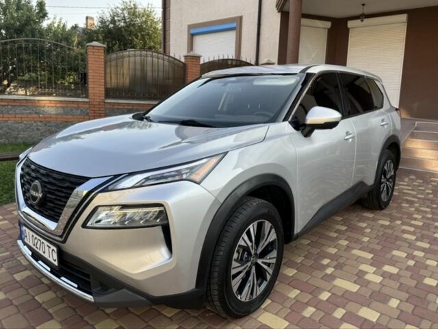 Сірий Ніссан Rogue, об'ємом двигуна 2.5 л та пробігом 120 тис. км за 21700 $, фото 1 на Automoto.ua