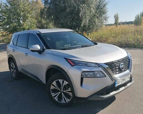 Сірий Ніссан Rogue, об'ємом двигуна 2.49 л та пробігом 88 тис. км за 22700 $, фото 1 на Automoto.ua