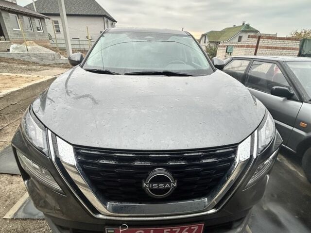 Сірий Ніссан Rogue, об'ємом двигуна 1.5 л та пробігом 82 тис. км за 22300 $, фото 1 на Automoto.ua