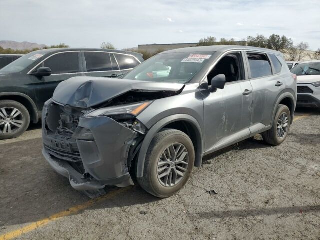 Серый Ниссан Rogue, объемом двигателя 1.5 л и пробегом 26 тыс. км за 14300 $, фото 1 на Automoto.ua