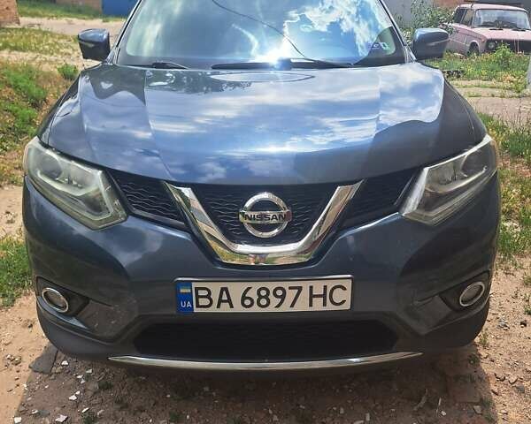 Синий Ниссан Rogue, объемом двигателя 2.5 л и пробегом 170 тыс. км за 13000 $, фото 1 на Automoto.ua