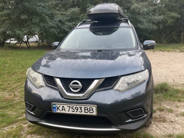Синий Ниссан Rogue, объемом двигателя 2.5 л и пробегом 419 тыс. км за 253 $, фото 1 на Automoto.ua