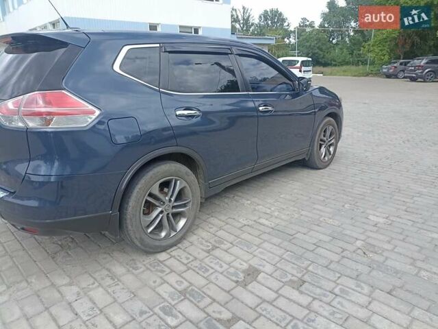 Синий Ниссан Rogue, объемом двигателя 2.49 л и пробегом 99 тыс. км за 15500 $, фото 1 на Automoto.ua