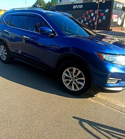 Синий Ниссан Rogue, объемом двигателя 2.5 л и пробегом 97 тыс. км за 15500 $, фото 1 на Automoto.ua