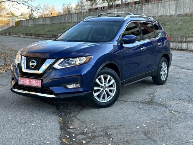 Синий Ниссан Rogue, объемом двигателя 2.5 л и пробегом 194 тыс. км за 13750 $, фото 1 на Automoto.ua
