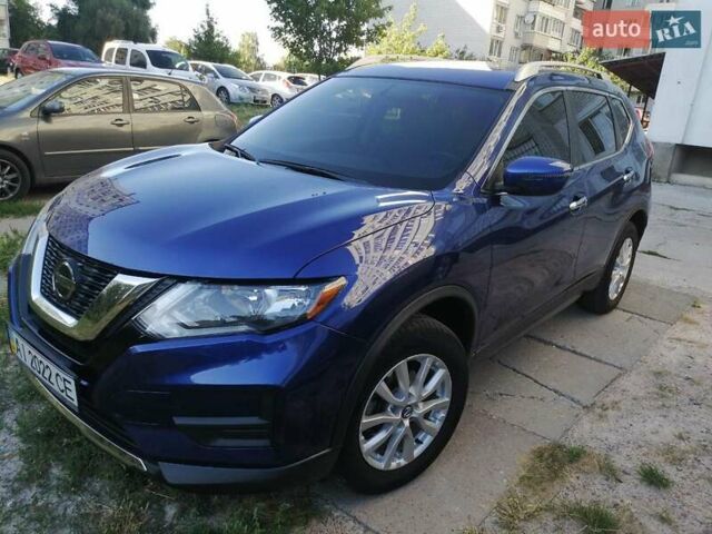 Синий Ниссан Rogue, объемом двигателя 2.5 л и пробегом 50 тыс. км за 17000 $, фото 1 на Automoto.ua