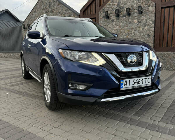 Синий Ниссан Rogue, объемом двигателя 2.49 л и пробегом 113 тыс. км за 14800 $, фото 1 на Automoto.ua