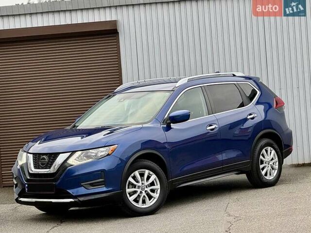 Синий Ниссан Rogue, объемом двигателя 2.49 л и пробегом 160 тыс. км за 16500 $, фото 1 на Automoto.ua