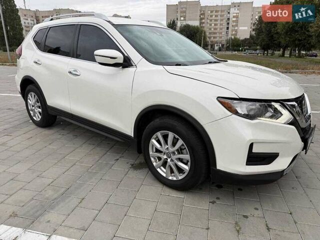 Синий Ниссан Rogue, объемом двигателя 2.5 л и пробегом 25 тыс. км за 18500 $, фото 1 на Automoto.ua