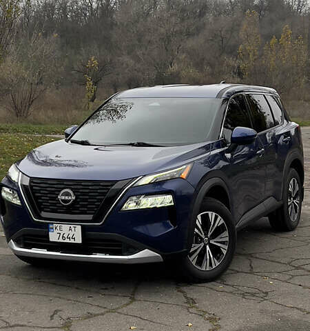 Синий Ниссан Rogue, объемом двигателя 2.49 л и пробегом 81 тыс. км за 24200 $, фото 1 на Automoto.ua