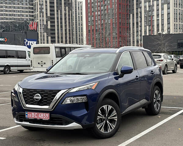 Синий Ниссан Rogue, объемом двигателя 1.5 л и пробегом 54 тыс. км за 21900 $, фото 1 на Automoto.ua