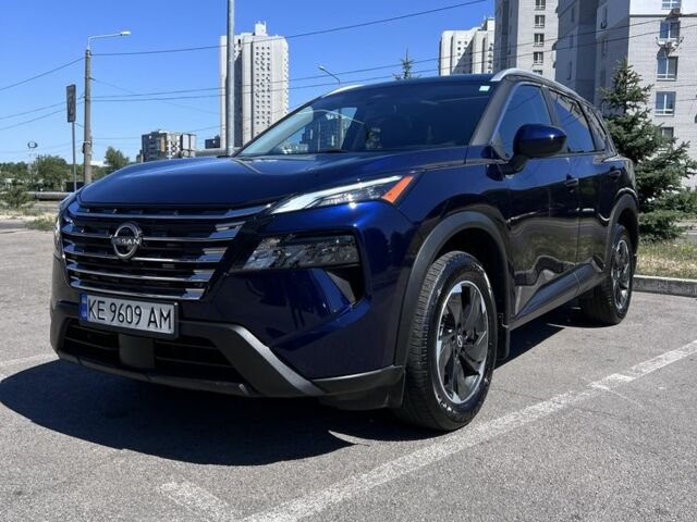Синий Ниссан Rogue, объемом двигателя 1.5 л и пробегом 3 тыс. км за 24200 $, фото 1 на Automoto.ua