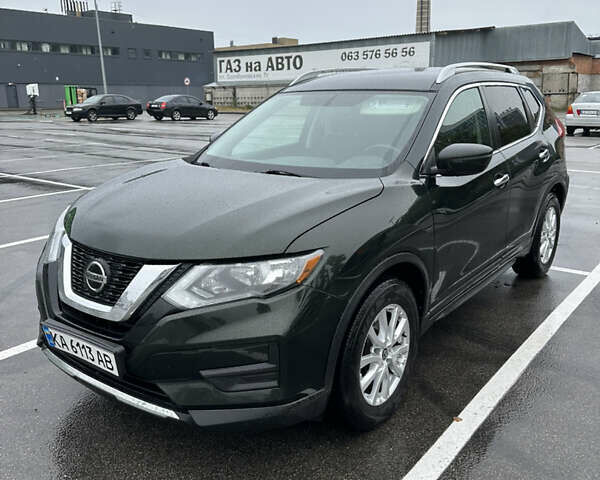 Зеленый Ниссан Rogue, объемом двигателя 2.49 л и пробегом 156 тыс. км за 13500 $, фото 1 на Automoto.ua