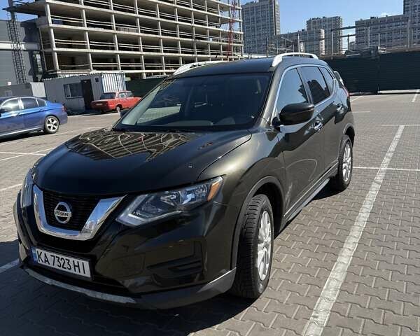 Зеленый Ниссан Rogue, объемом двигателя 2.49 л и пробегом 173 тыс. км за 14600 $, фото 1 на Automoto.ua