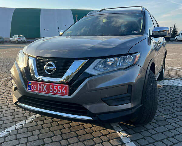 Зеленый Ниссан Rogue, объемом двигателя 2.49 л и пробегом 160 тыс. км за 13400 $, фото 1 на Automoto.ua