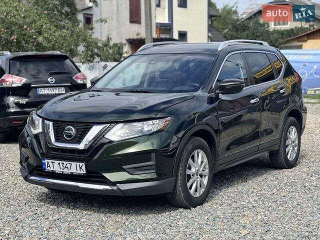 Зеленый Ниссан Rogue, объемом двигателя 2.49 л и пробегом 109 тыс. км за 15100 $, фото 1 на Automoto.ua