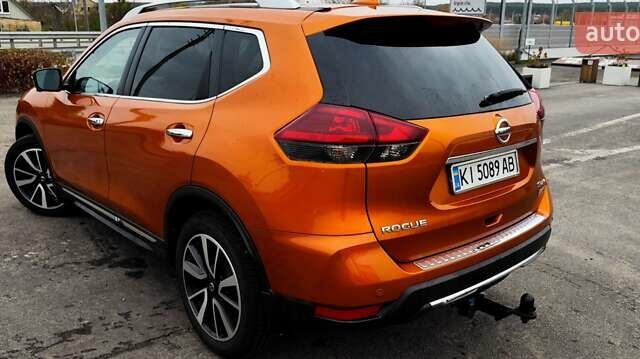 Оранжевый Ниссан Rogue, объемом двигателя 2.49 л и пробегом 120 тыс. км за 19000 $, фото 1 на Automoto.ua
