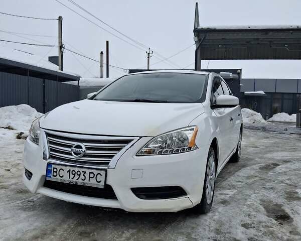 Белый Ниссан Сентра, объемом двигателя 1.8 л и пробегом 140 тыс. км за 6800 $, фото 1 на Automoto.ua