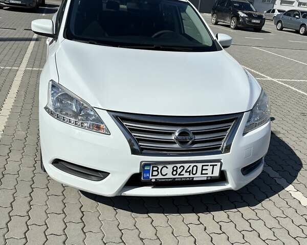 Белый Ниссан Сентра, объемом двигателя 1.6 л и пробегом 135 тыс. км за 8500 $, фото 1 на Automoto.ua