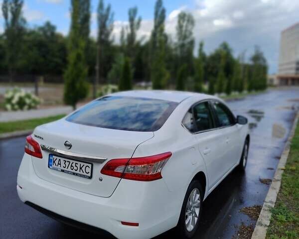 Белый Ниссан Сентра, объемом двигателя 1.6 л и пробегом 157 тыс. км за 8600 $, фото 1 на Automoto.ua