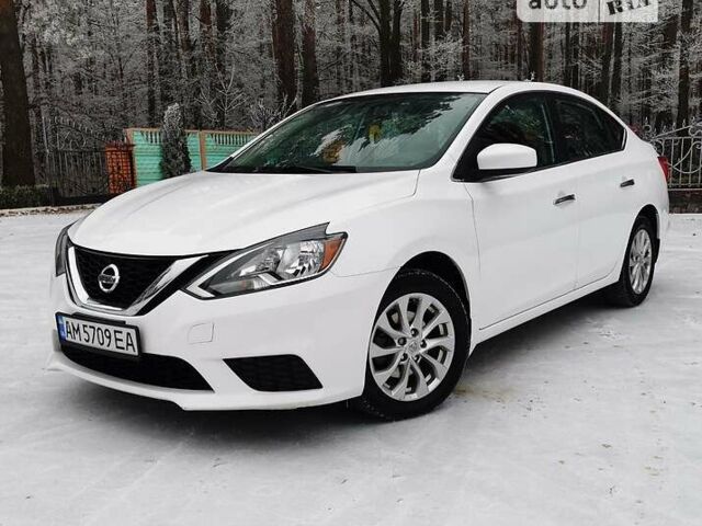 Белый Ниссан Сентра, объемом двигателя 1.8 л и пробегом 132 тыс. км за 8950 $, фото 1 на Automoto.ua