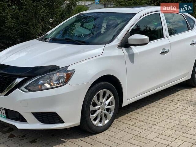 Белый Ниссан Сентра, объемом двигателя 1.8 л и пробегом 40 тыс. км за 12000 $, фото 1 на Automoto.ua