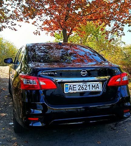 Черный Ниссан Сентра, объемом двигателя 1.8 л и пробегом 164 тыс. км за 10800 $, фото 1 на Automoto.ua