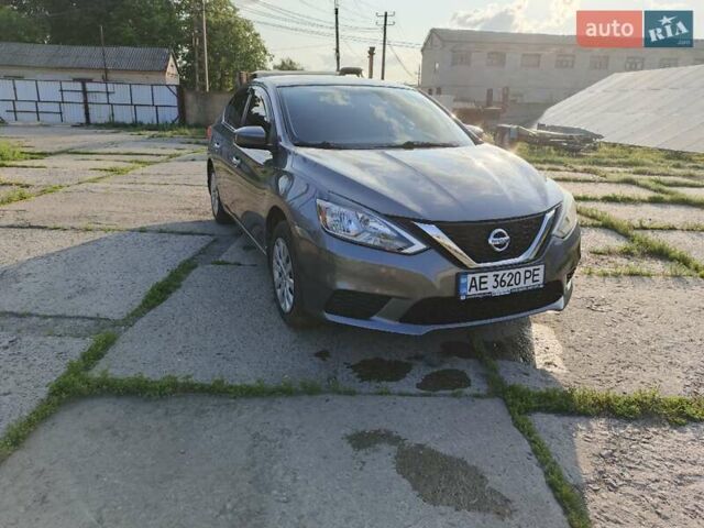 Серый Ниссан Сентра, объемом двигателя 1.8 л и пробегом 152 тыс. км за 10000 $, фото 1 на Automoto.ua