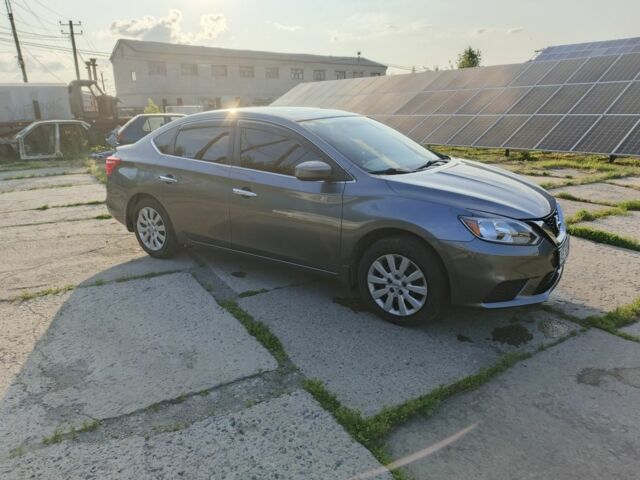 Сірий Ніссан Сентра, об'ємом двигуна 1.8 л та пробігом 152 тис. км за 10000 $, фото 1 на Automoto.ua