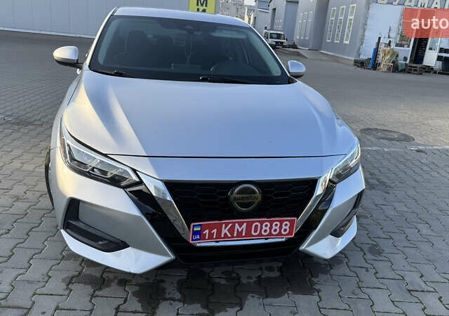 Серый Ниссан Сентра, объемом двигателя 2 л и пробегом 45 тыс. км за 14700 $, фото 1 на Automoto.ua