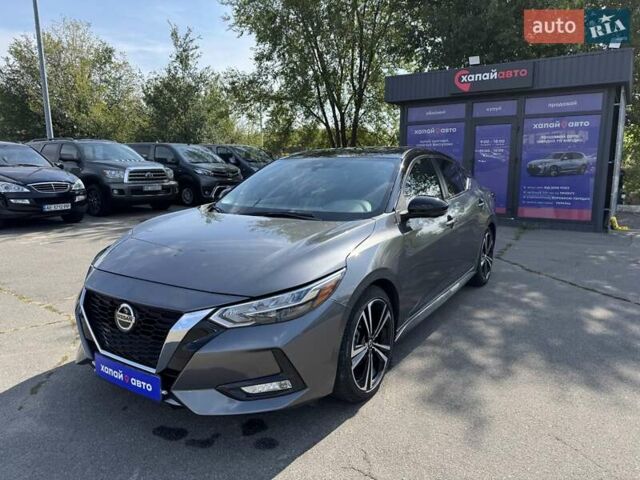 Серый Ниссан Сентра, объемом двигателя 2 л и пробегом 78 тыс. км за 16200 $, фото 1 на Automoto.ua