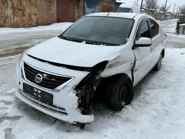 Білий Ніссан Санні, об'ємом двигуна 1.5 л та пробігом 150 тис. км за 2450 $, фото 1 на Automoto.ua