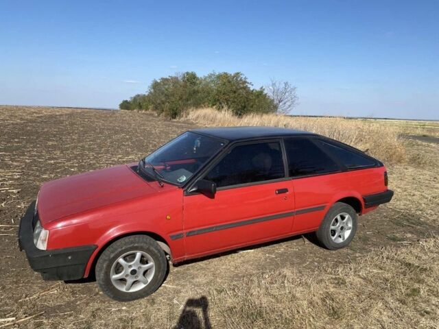 Червоний Ніссан Санні, об'ємом двигуна 1.5 л та пробігом 374 тис. км за 1000 $, фото 1 на Automoto.ua