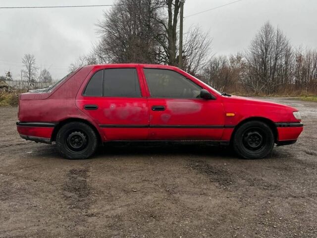 Красный Ниссан Санни, объемом двигателя 2 л и пробегом 586 тыс. км за 650 $, фото 1 на Automoto.ua