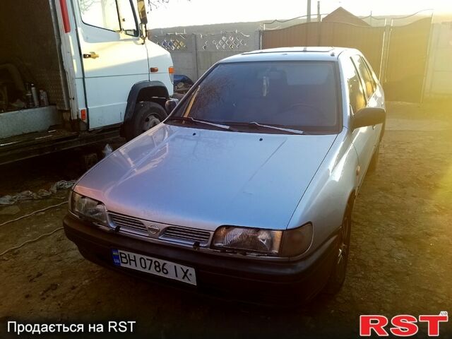 Сірий Ніссан Санні, об'ємом двигуна 1.4 л та пробігом 414 тис. км за 1750 $, фото 1 на Automoto.ua