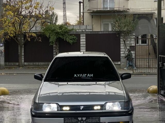 Серый Ниссан Санни, объемом двигателя 1.6 л и пробегом 166 тыс. км за 2400 $, фото 1 на Automoto.ua